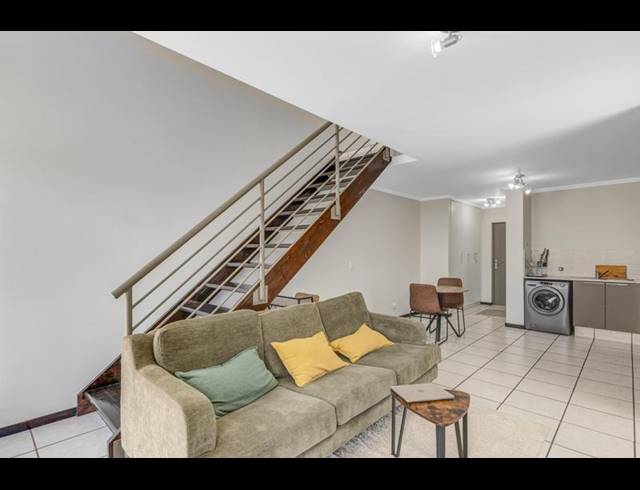 1 BEDROOM APARTMENT FOR SALE IN PAULSHOF